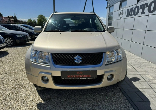 Suzuki Grand Vitara cena 35900 przebieg: 108000, rok produkcji 2008 z Dobrzany małe 137